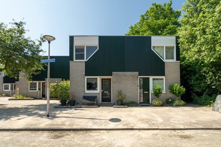 Montbretiastraat 53 in Enschede foto