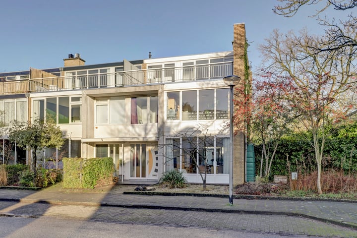 Montessorilaan 2 in Zeist foto