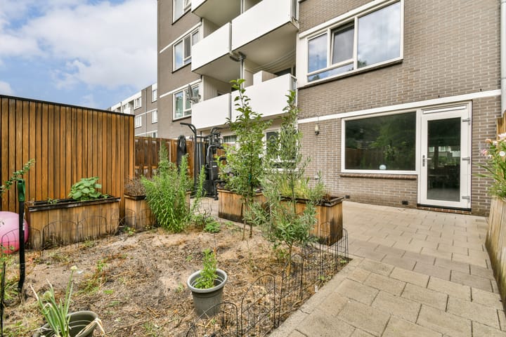 Montfoorthof 38 in Amsterdam