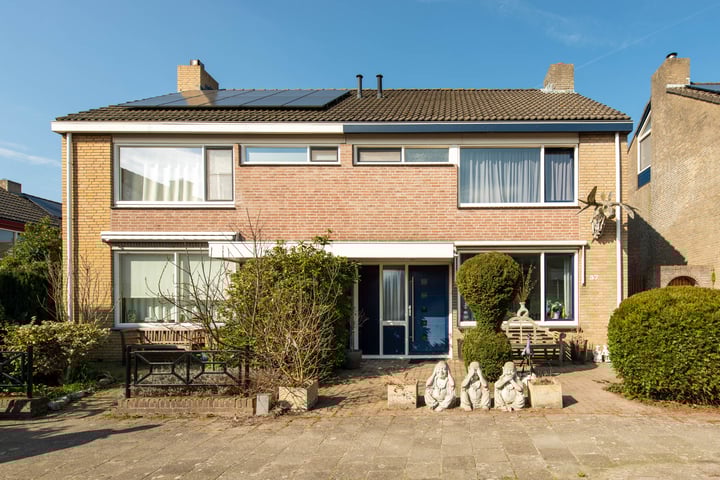 Montgomerystraat 37 in Huijbergen