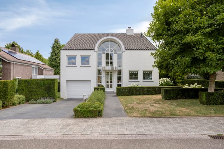 Foto van woning Montjoiestraat 4, Munstergeleen