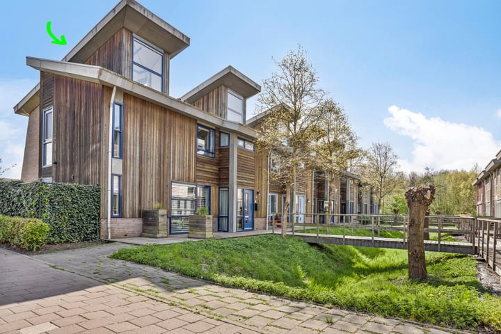 Morelberg 90 in Roosendaal foto