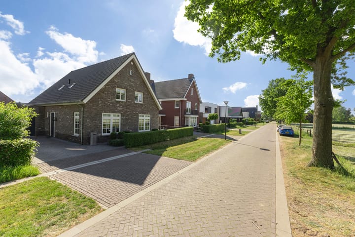 Mortelweg 28 in Vlijmen foto