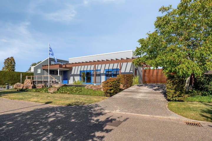 Mosselbank 17 in Goes foto
