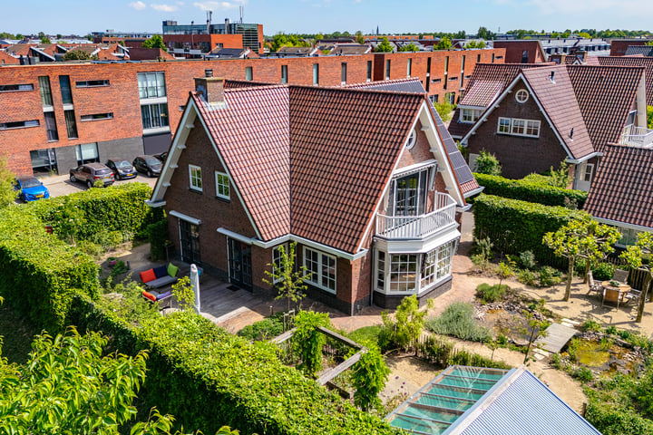 Mozartlaan 1 in Voorhout foto