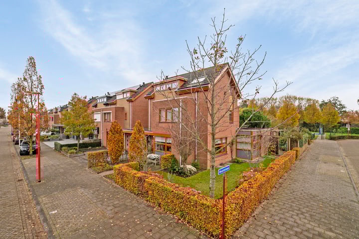 Foto van woning Mozartlaan 25, Oud-Beijerland