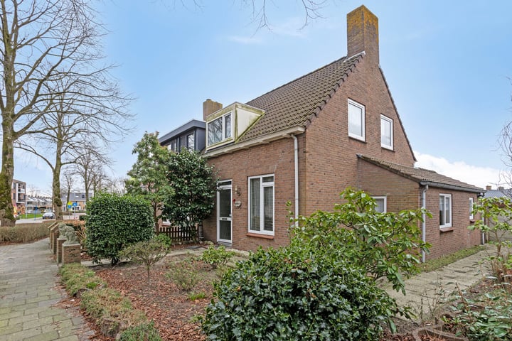 Mr. Aalbersestraat 6 in Terheijden foto