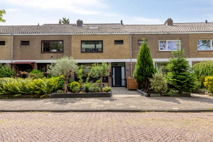 Mr. Jan Tuningstraat 52 in Naaldwijk foto