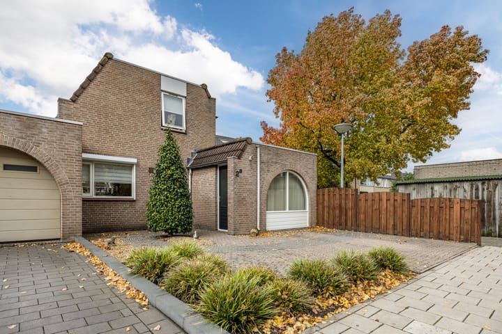 Foto van woning Mr. Sprenger van Eykstraat 2a, Waalwijk