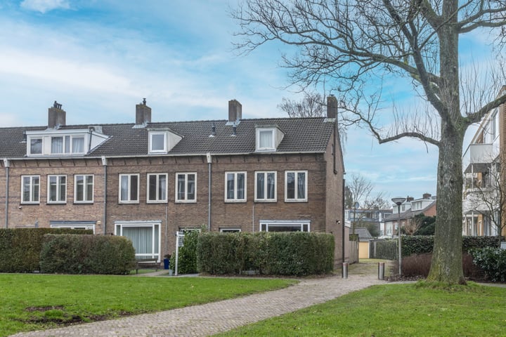 Mr. Troelstralaan 78 in Amstelveen