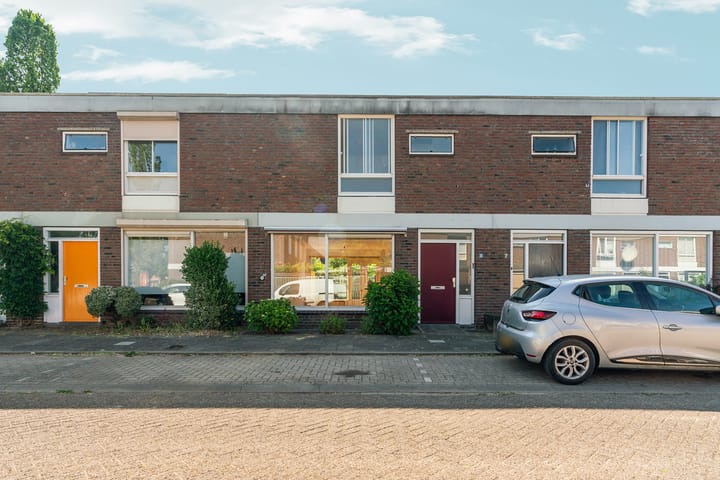 Mr. van Houtenstraat 5 in Nijmegen foto
