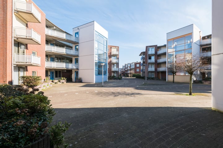 Muiderslotpad 13 in Hellevoetsluis foto
