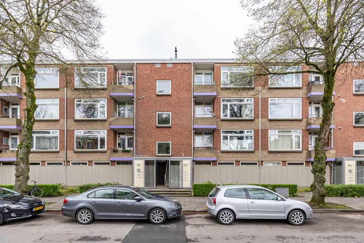 Multatulistraat 133a in Groningen foto