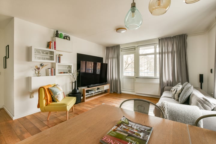 Muntendamstraat 43 in Amsterdam foto