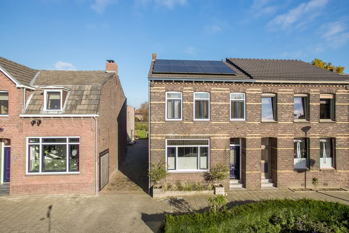 Muntstraat 101 in Tegelen foto
