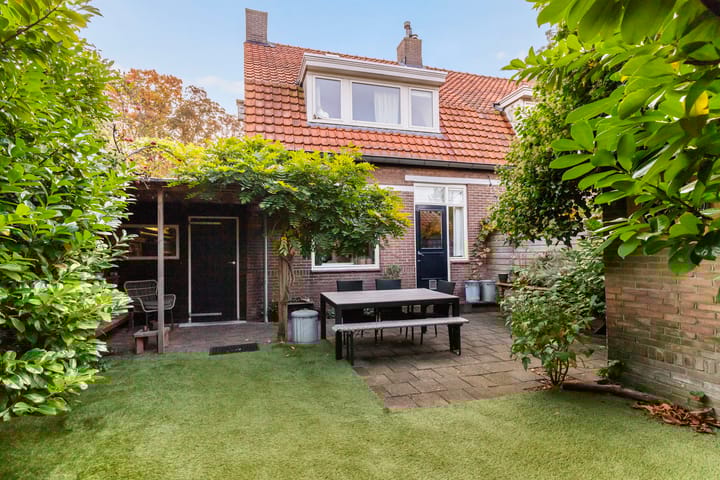 Muntweg 492 in Nijmegen foto