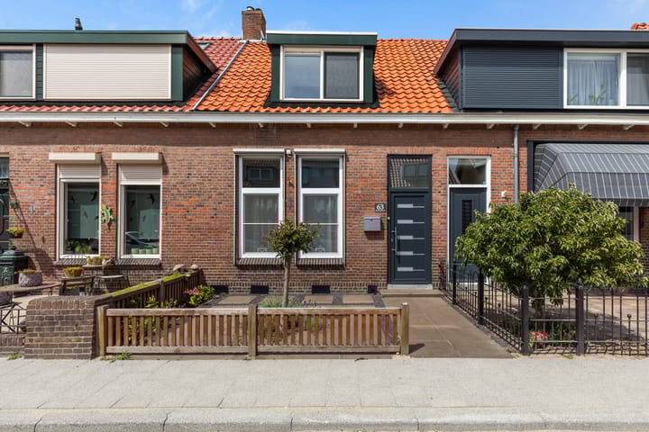 Murraystraat 63 in Pernis Rotterdam