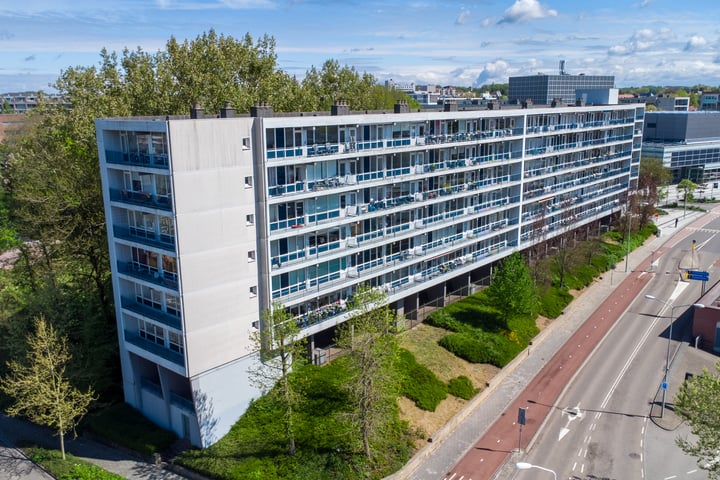 Muzenlaan 134 in Heerlen foto
