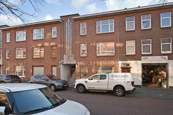 Naarderstraat 131 in 's-Gravenhage