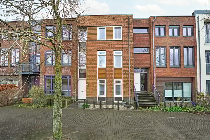 Nabuccosingel 151 in Nieuw-Vennep foto