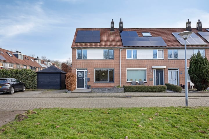 Nachtegaal 95 in Hoorn foto