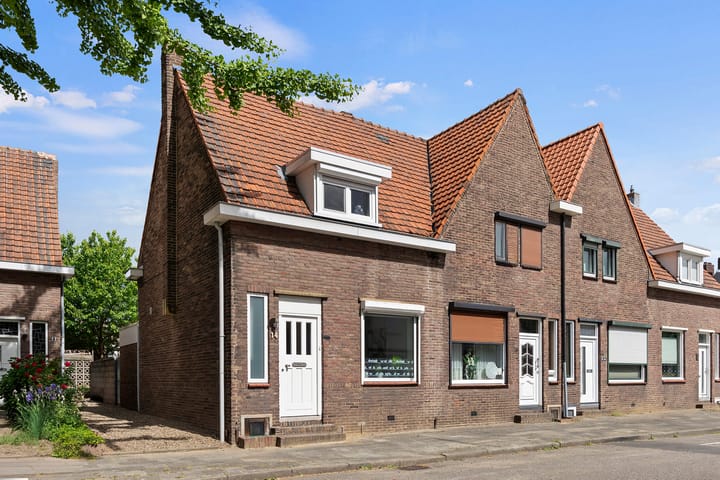 Nachtegaalstraat 14 in Geleen foto