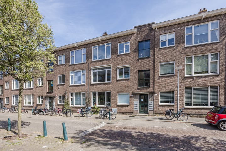 Nachtegaalstraat 18B in Rotterdam foto