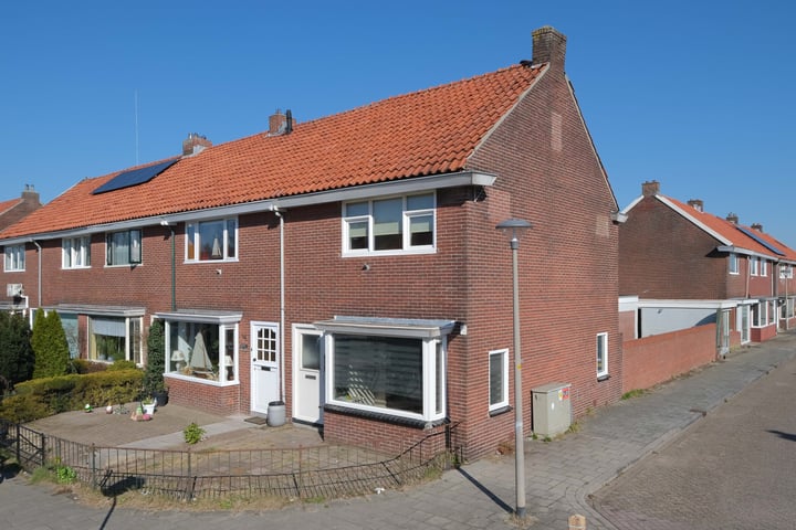 Nachtegaalstraat 46 in Almelo foto
