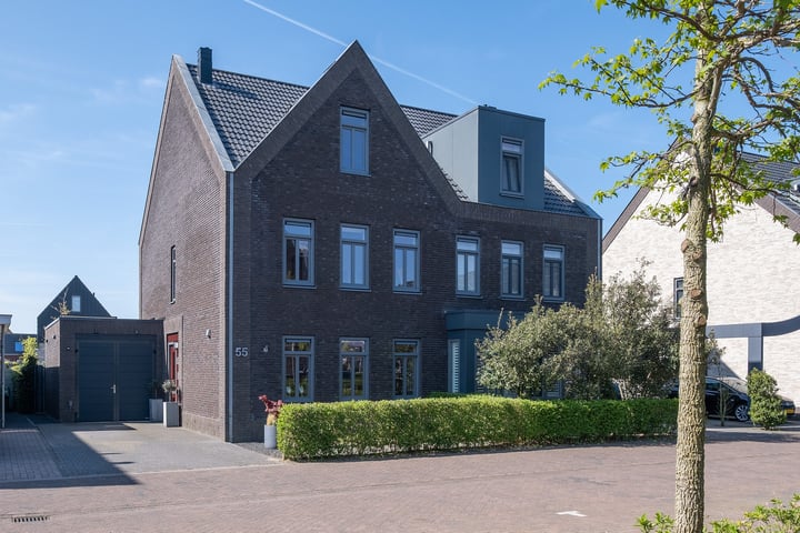 Nachtegaalstraat 55 in Heerhugowaard foto