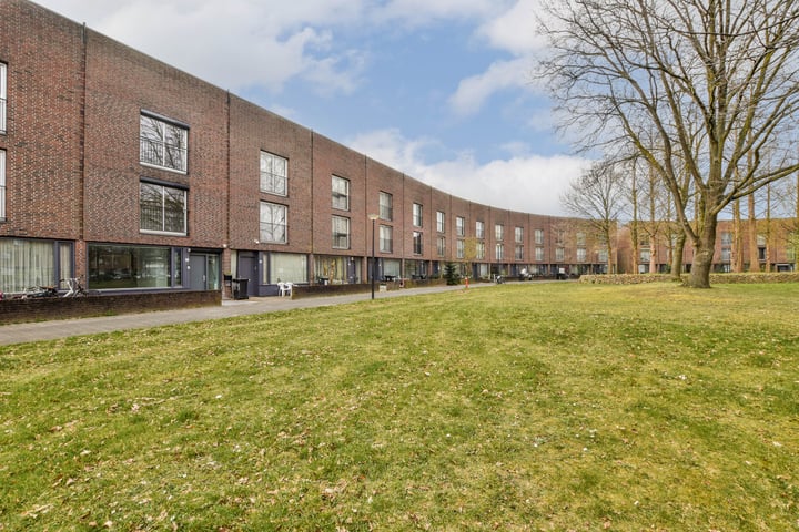 Nadezjda Mandelstamstraat 7 in Amsterdam foto