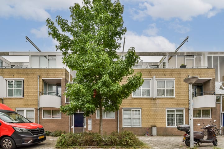 Nageljongenstraat 131 in Amsterdam foto