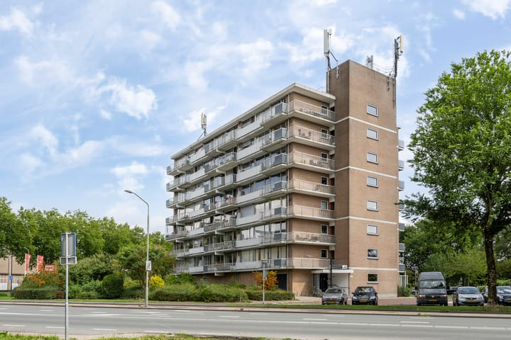 Nagtegaalplaats 127 in Dordrecht foto