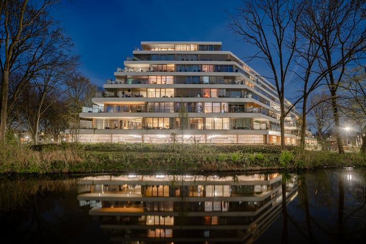 Nancy Zeelenbergsingel 22 in Rotterdam foto