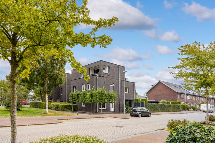 Nansenstraat 2 in Veenendaal foto
