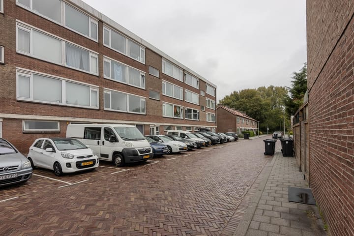 Narcissenstraat 17 in Rozenburg