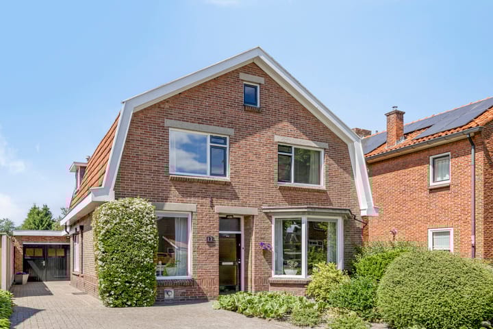 Narcissenstraat 17 in Oldenzaal foto