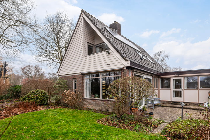 Foto van woning Nassau Dillenburgstraat 1, Hoorn
