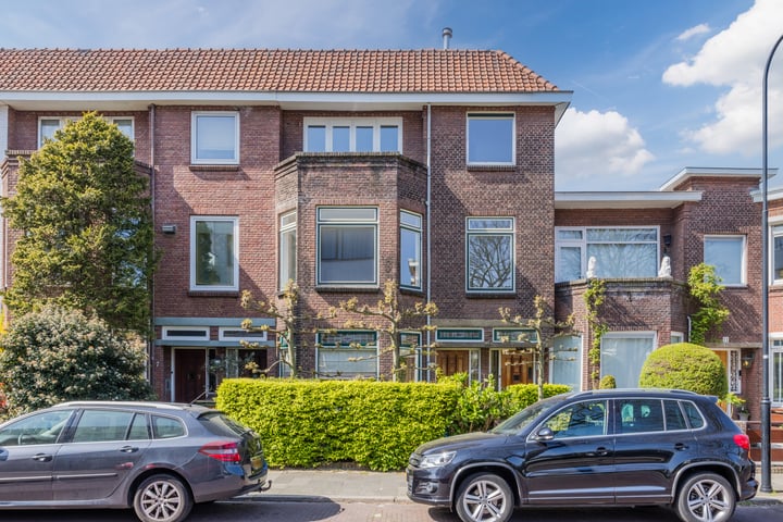 Nassaukade 10 in Rijswijk foto