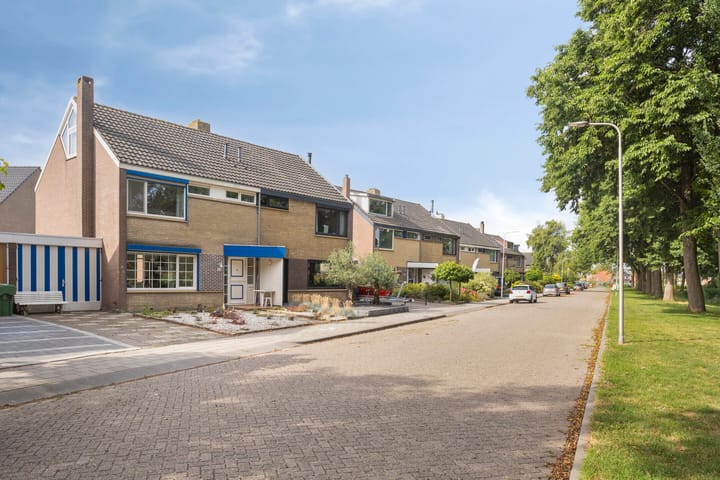 Foto van woning Nassaulaan 180, Puttershoek