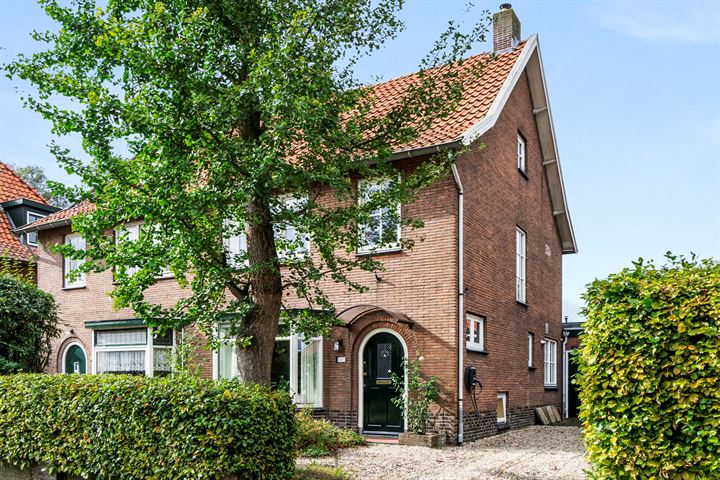 Nassaulaan 2 in Bennekom foto