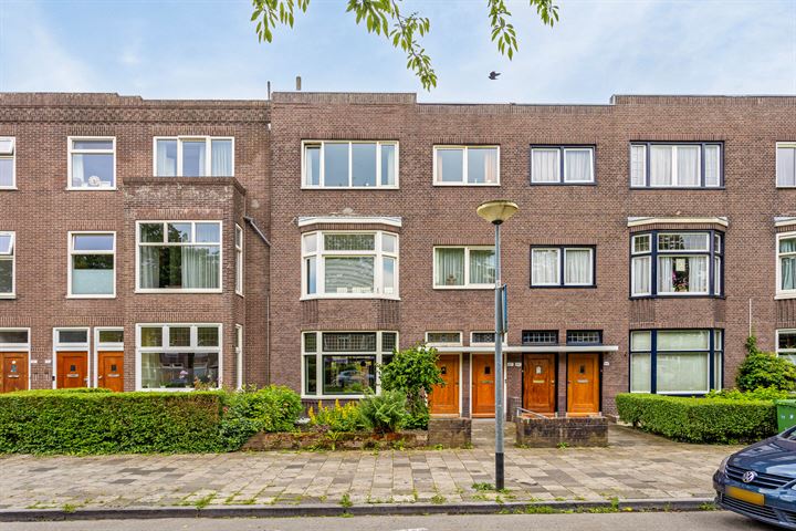 Nassaulaan 42 in Groningen foto