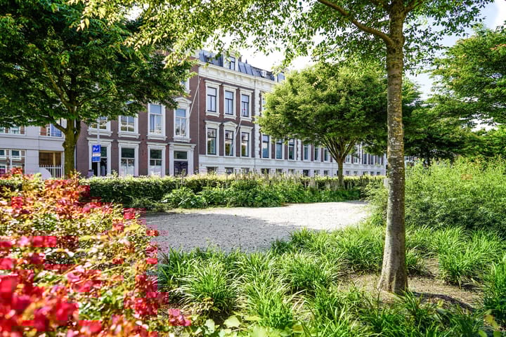 Nassauplein 11 in 's-Gravenhage foto
