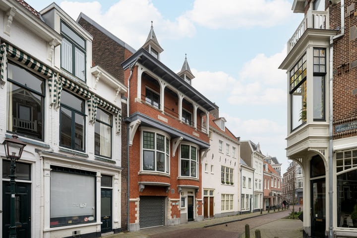 Nassaustraat 12B in Haarlem foto
