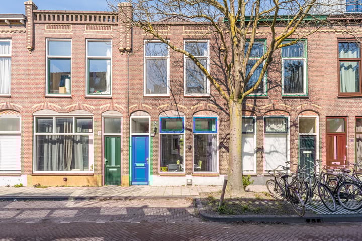Nassaustraat 18 in Leiden foto