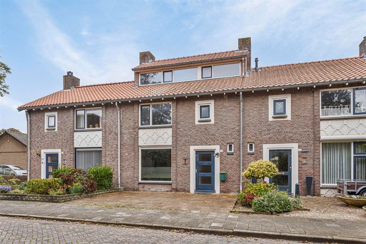 Nassaustraat 25 in Uden foto