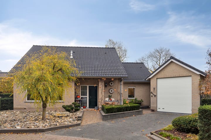 Nassaustraat 6 in Axel foto