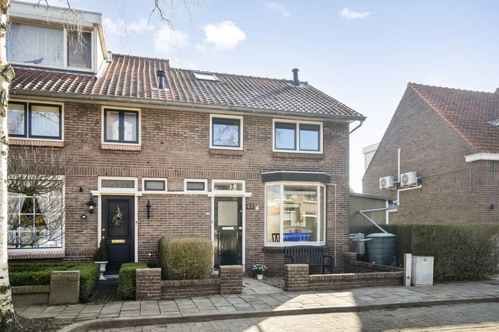 Nassaustraat 63 in Ridderkerk foto
