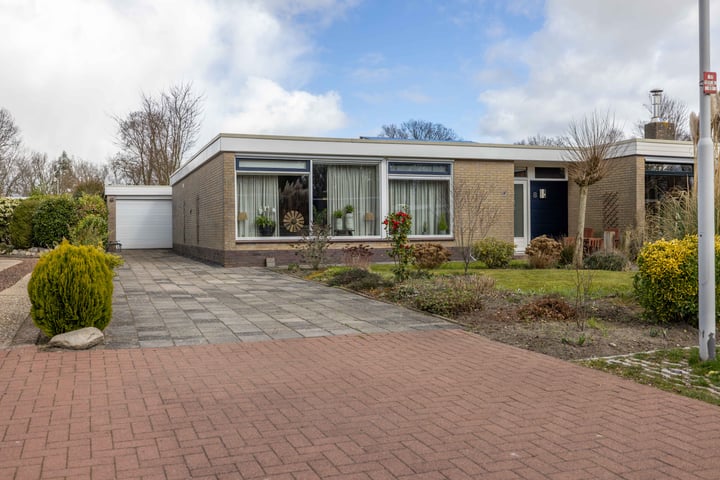Nassauwyk 8 in Kootstertille foto