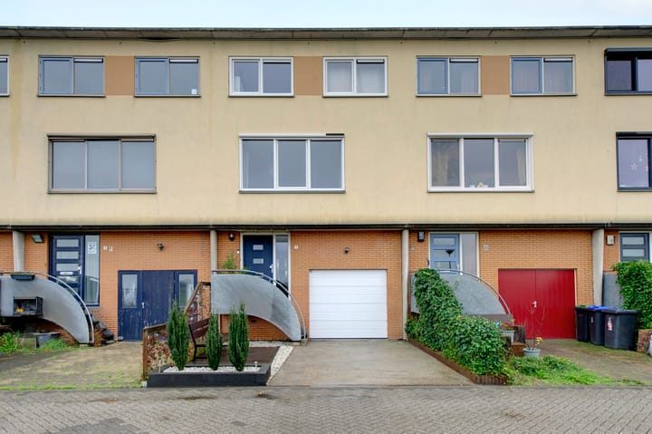 Natalie Barneykade 7 in Groningen