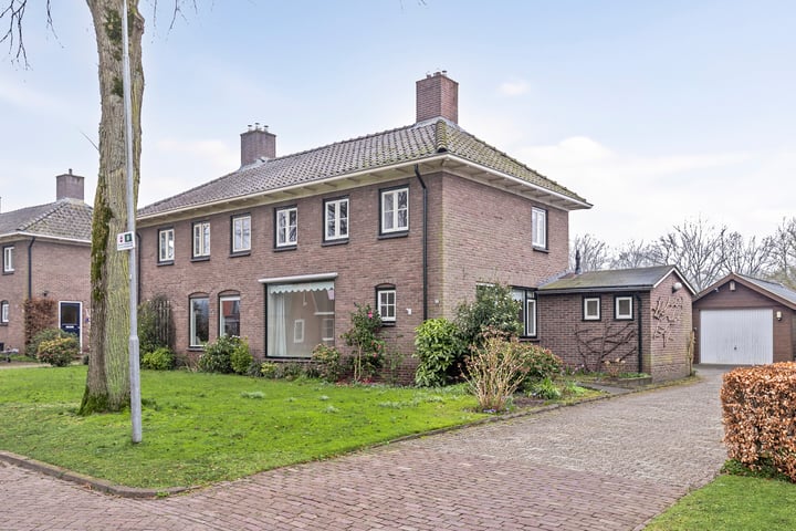 Naweg 17 in Gieten foto